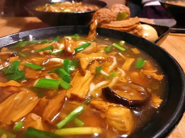 圖片關(guān)鍵詞 國家蘑菇地理:中國哪里的蘑菇最好吃?